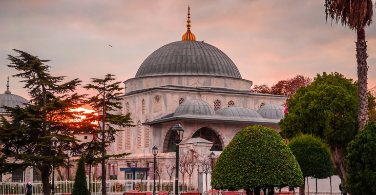 Istanbul and the hammam: legend, reality and innovation